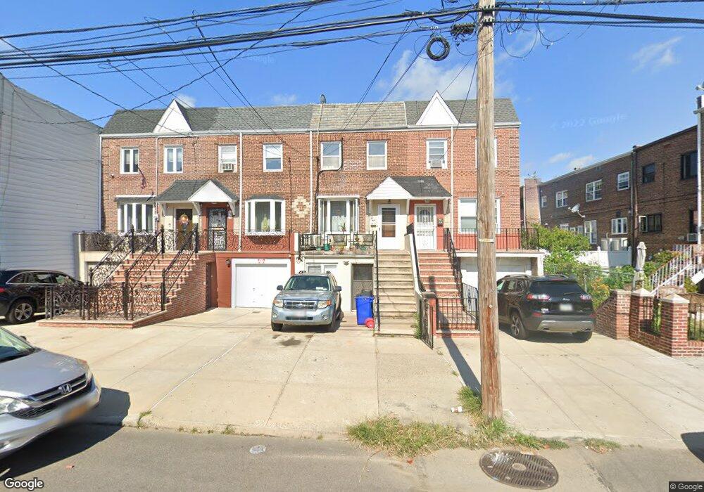 25-12 43rd St unit 1 A, Astoria, NY 11103 - photo 1