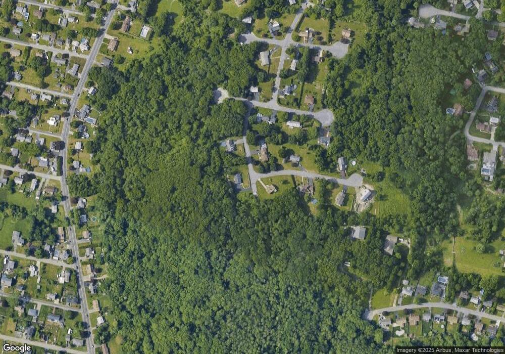 15 White St, Swansea, MA 02777 - photo 1