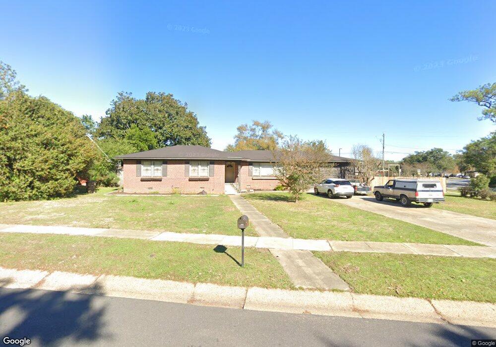 255 Irvine Rd, Mobile, AL 36606 - photo 1