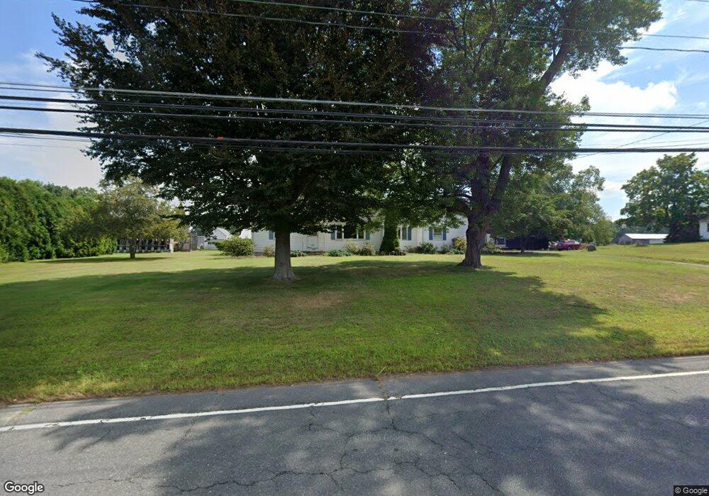 172 N Maple St, Enfield, CT 06082 - photo 1