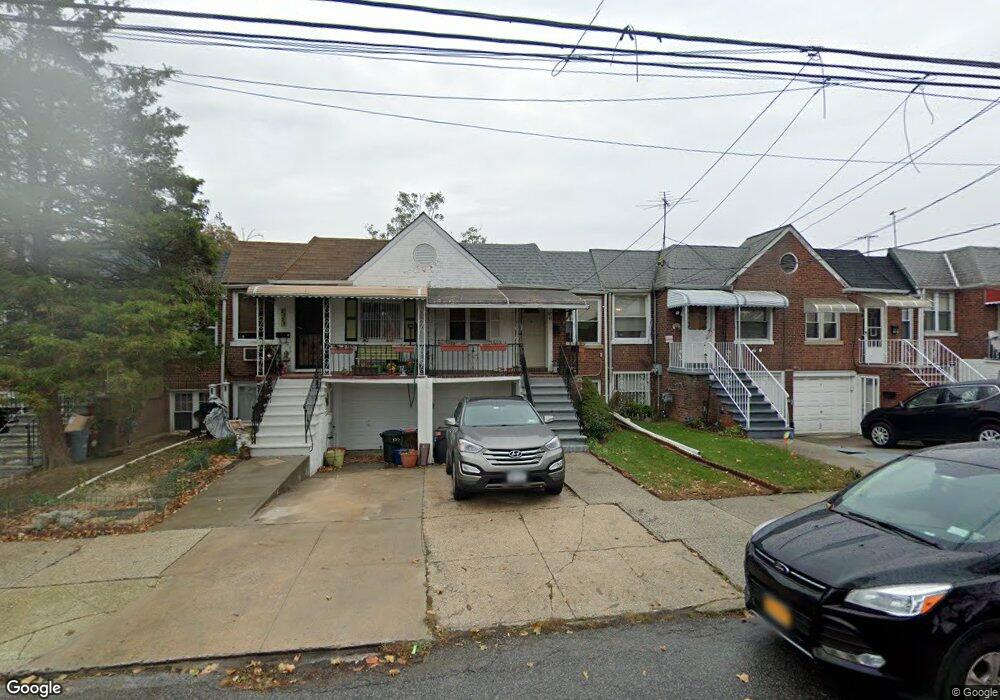 5739 163rd St, Fresh Meadows, NY 11365 - photo 1