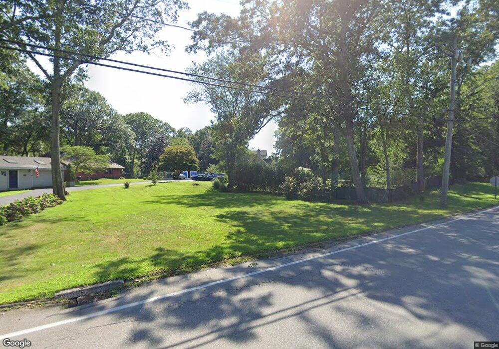 22 Town Woods Rd, Old Lyme, CT 06371 - photo 1