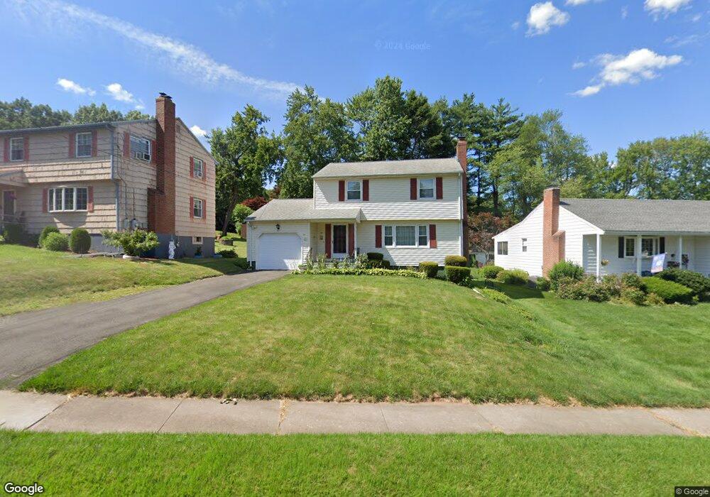 50 Mildred Rd, West Hartford, CT 06107 - photo 1