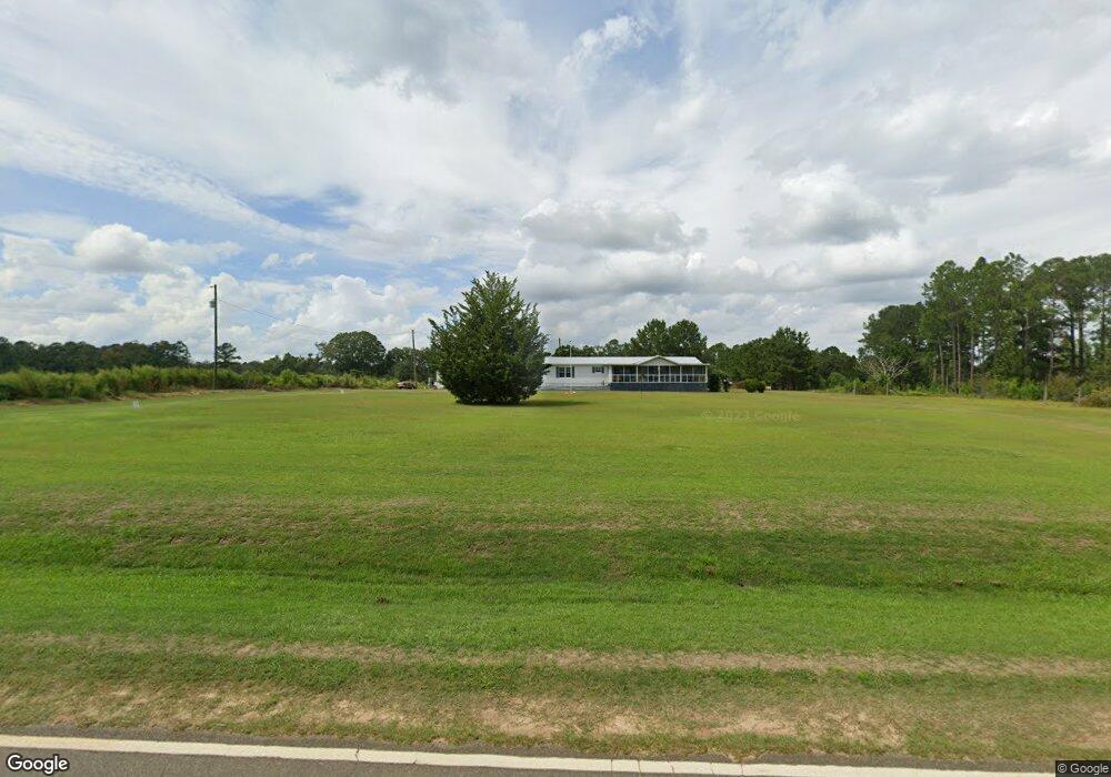 4039 New Forest Hwy, Douglas, GA 31533 - photo 1