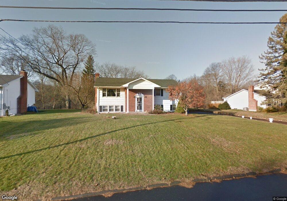 7 Pheasant Ln, Norwalk, CT 06854 - photo 1