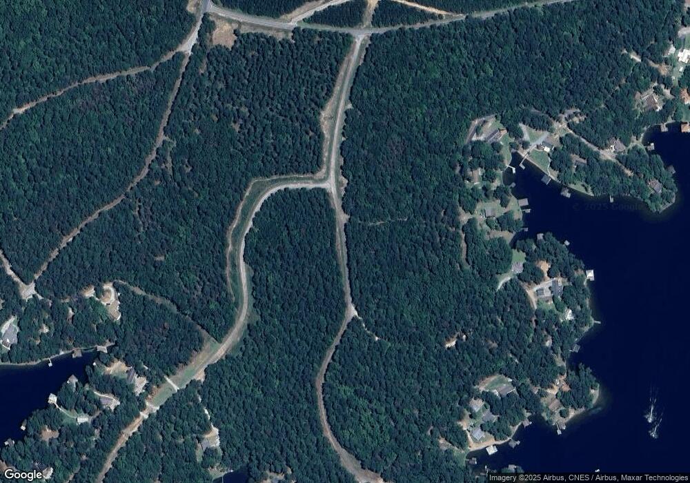 324 Sterling Rd NE, Milledgeville, GA 31061 - photo 1