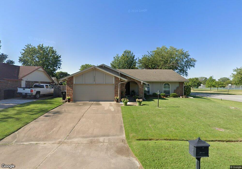 2629 W College St, Broken Arrow, OK 74012 - photo 1