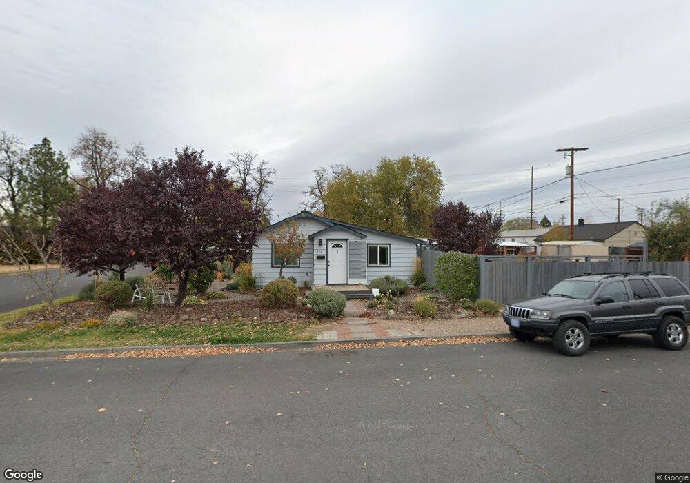 239 SW Black Butte Blvd, Redmond, OR 97756 - photo 1