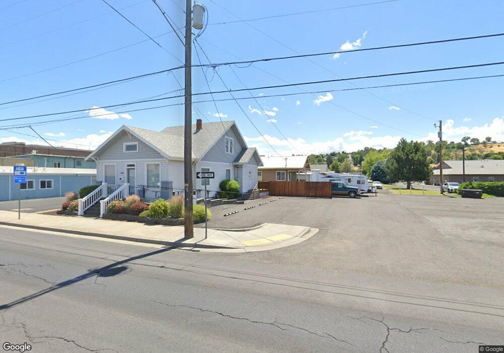 308 SW 7th St, Pendleton, OR 97801 - photo 1