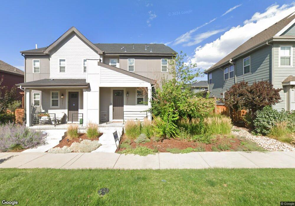 2571 Iola St, Aurora, CO 80010 - photo 1