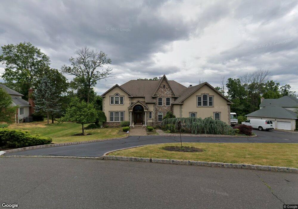 21 Deer Path Cir, Green Brook, NJ 08812 - photo 1