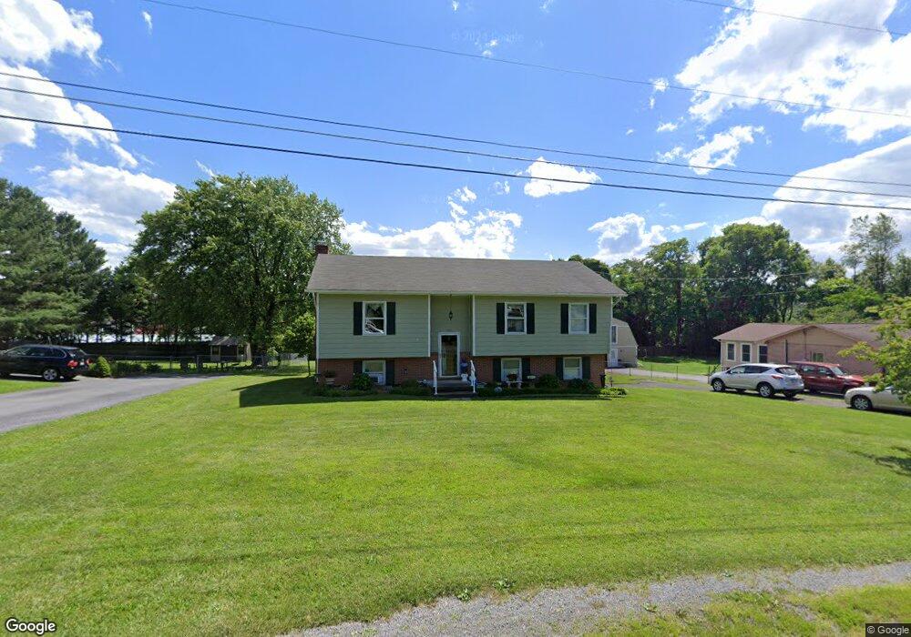 1121 Clarkville Dr, Winchester, VA 22603 - photo 1