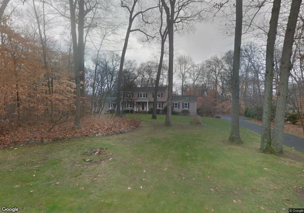 8 Inwood Rd, Norwalk, CT 06850 - photo 1