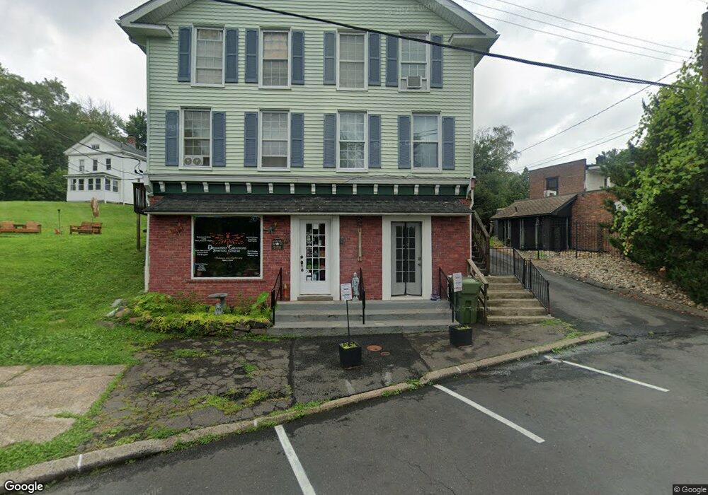 11 Tunxis St, Windsor, CT 06095 - photo 1