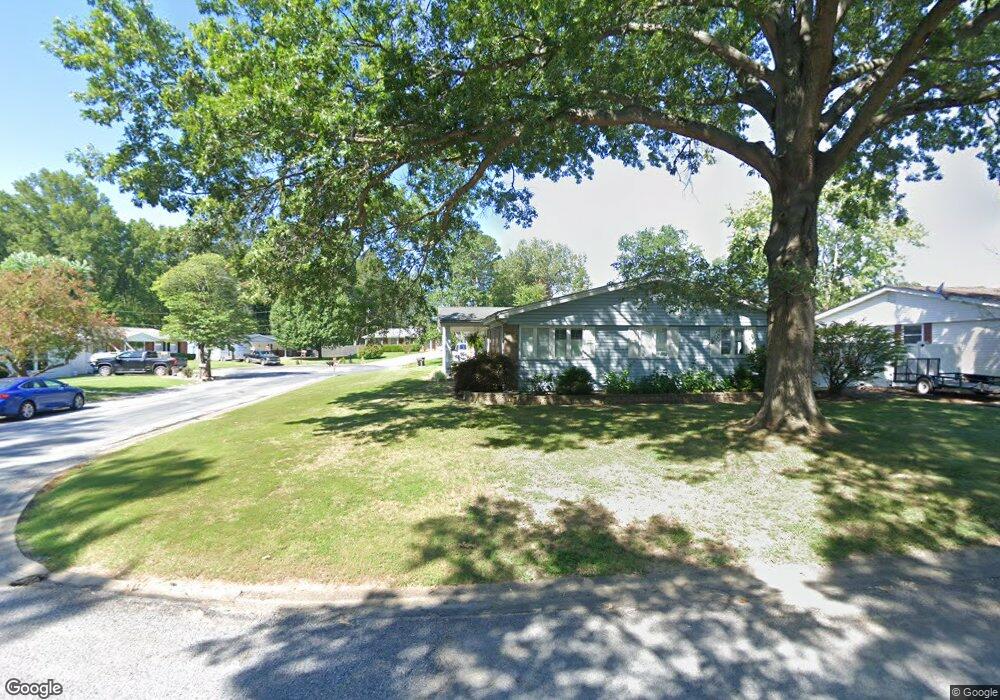 7 Valley Forge Dr, Harrisburg, IL 62946 - photo 1