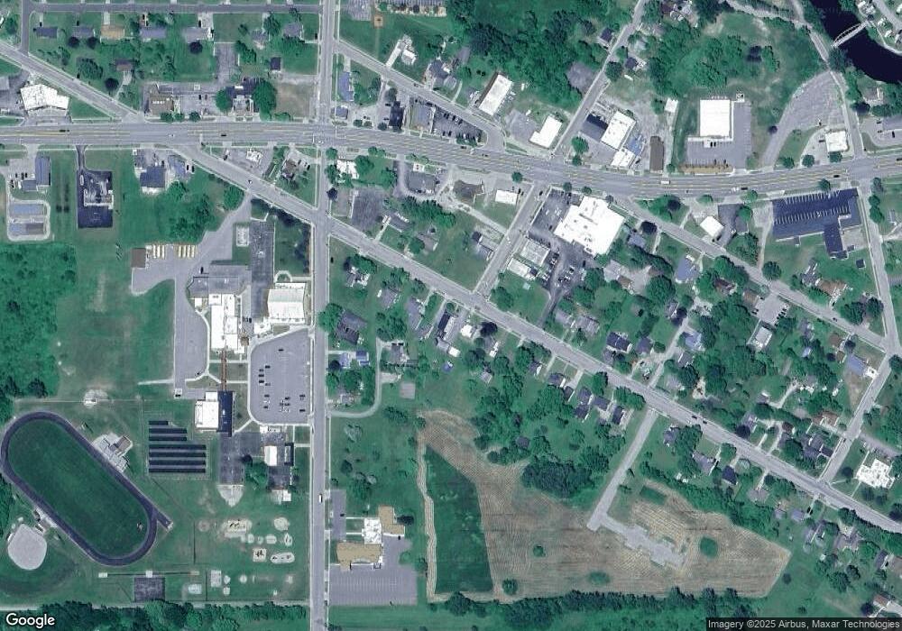 186 E Michigan Ave, Au Gres, MI 48703 - photo 1