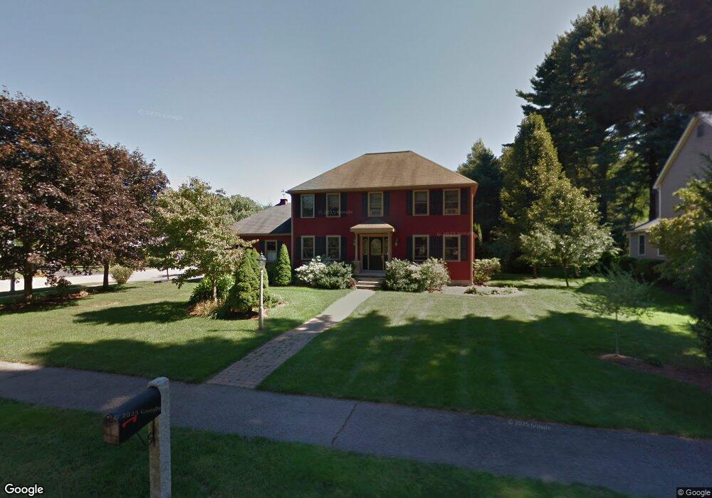 2 Phaeton Ln, Franklin, MA 02038 - photo 1