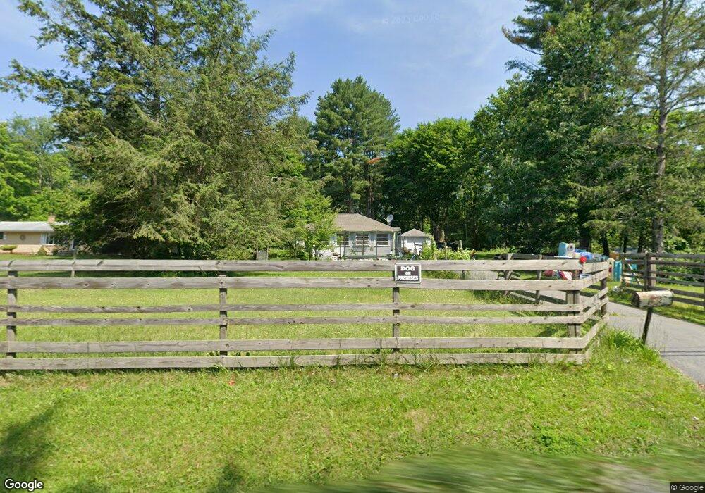 492 Stokes Ave, East Stroudsburg, PA 18301 - photo 1