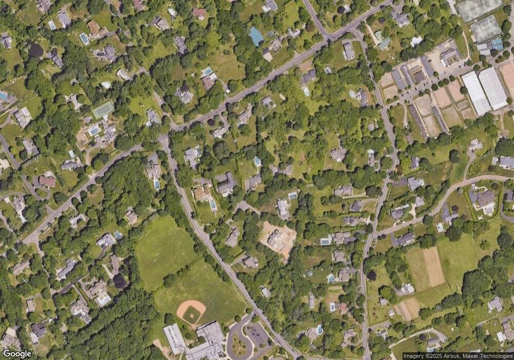 5 Trailing Rock Ln, Westport, CT 06880 - photo 1