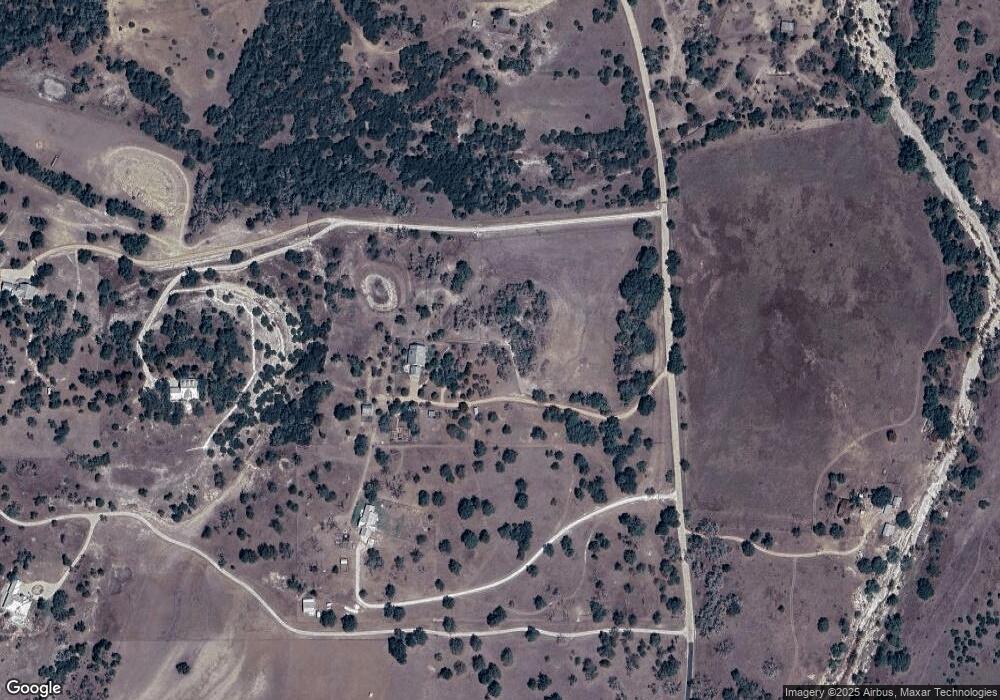 5800 Center Point Rd unit 3, Fredericksburg, TX 78624 - photo 1