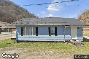 1101 Lewis St, Mullens, WV 25882