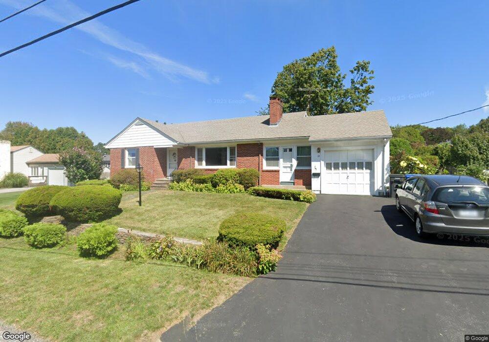 19 Firglade Dr, Cranston, RI 02920 - photo 1