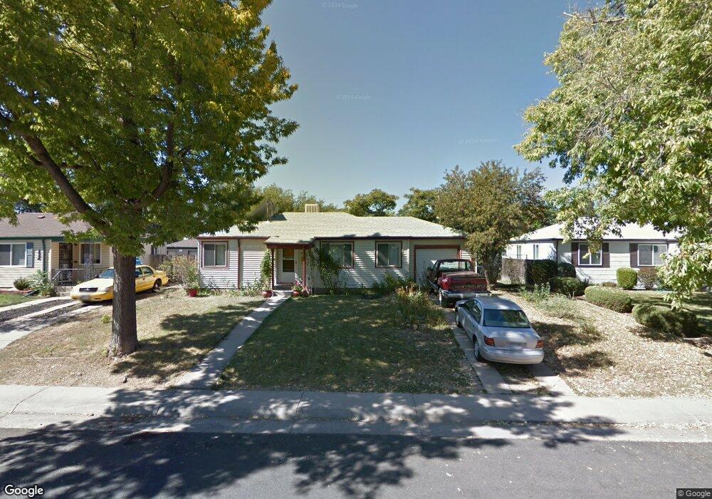 817 Fulton St, Aurora, CO 80010 - photo 1