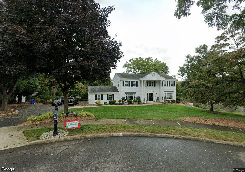 79 Mccutcheon Ct, Middletown, NJ 07748 - photo 1