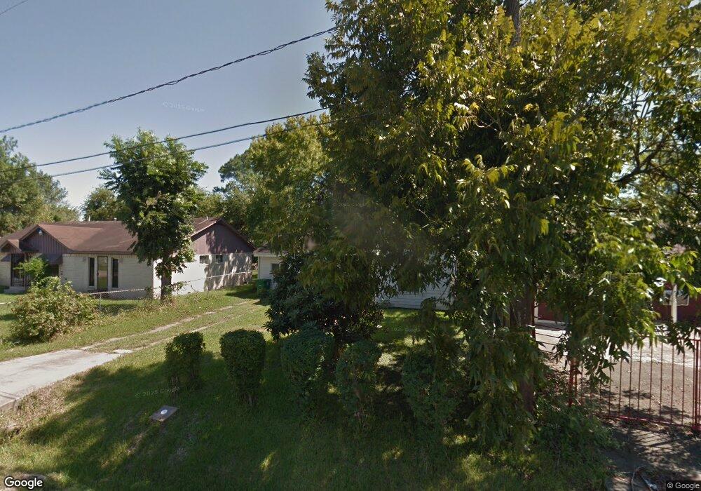 6711 Saint Augustine St, Houston, TX 77021 - photo 1