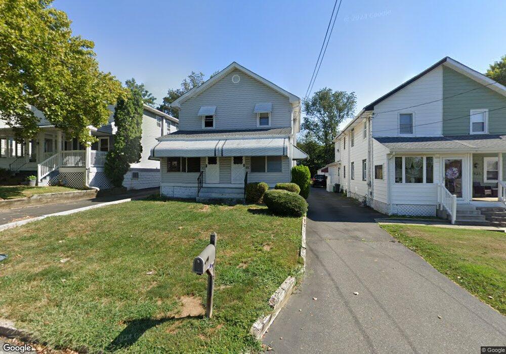 4937 Greenwood St, Brookhaven, PA 19015 - photo 1