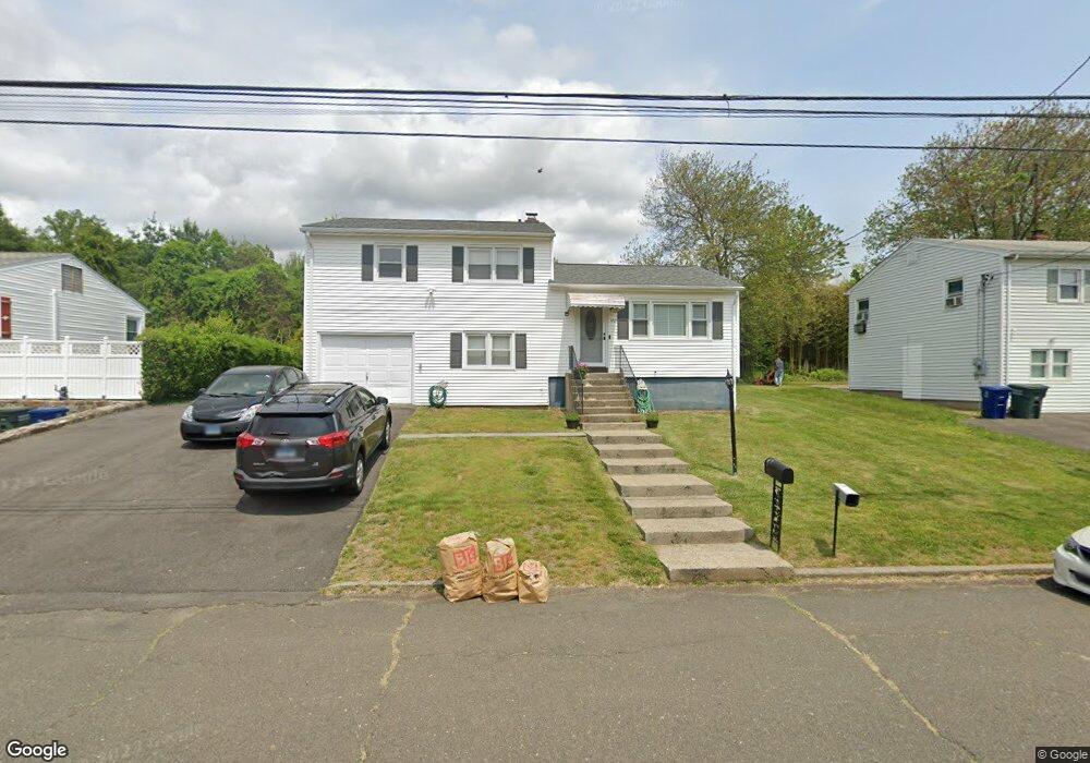 170 Ranch Dr, Bridgeport, CT 06606 - photo 1