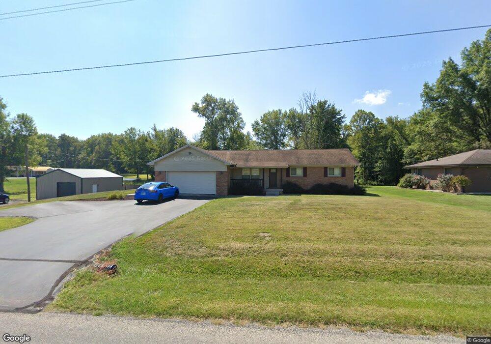 4431 W Deaver Rd, Columbus, IN 47201 - photo 1