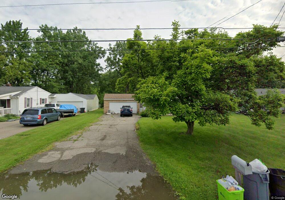 5031 Roberts Dr, Flint, MI 48506 - photo 1