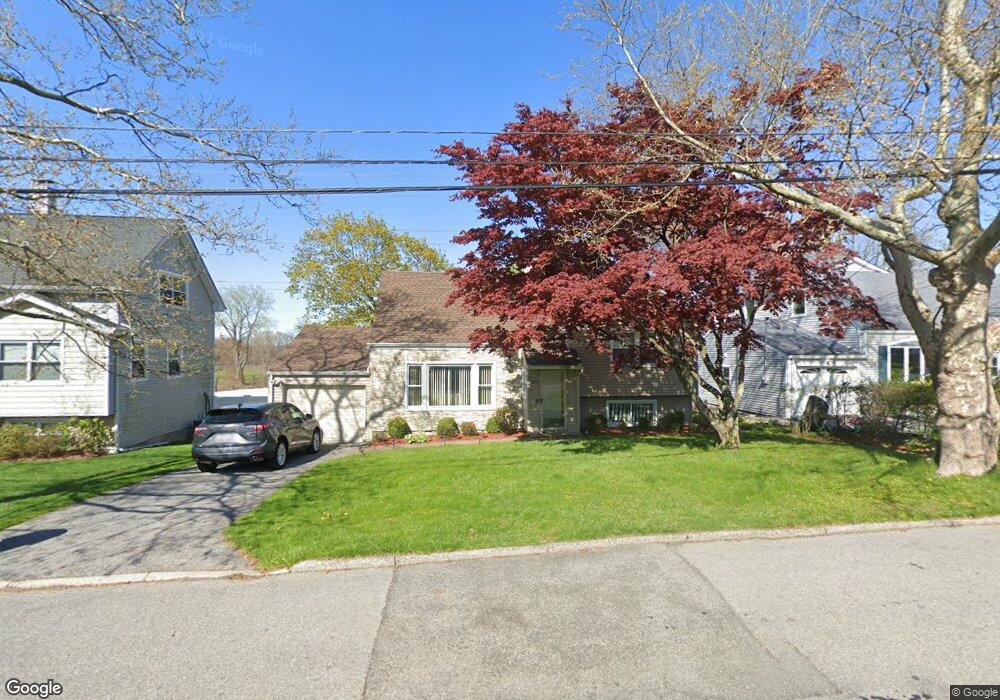 163 Remsen Rd, Yonkers, NY 10710 - photo 1