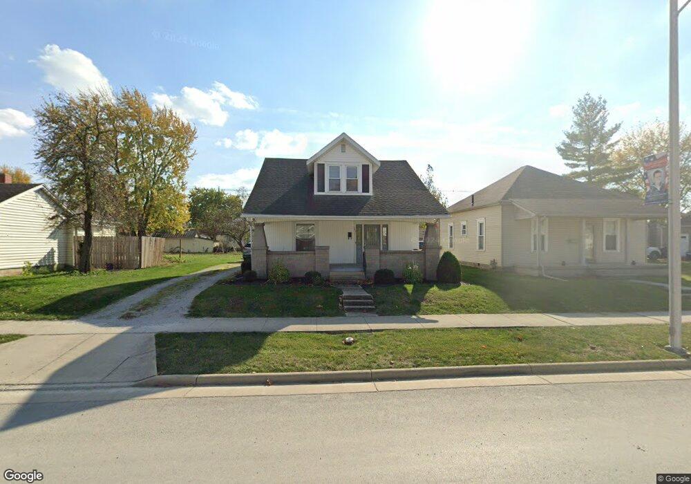 509 E Benton St, Wapakoneta, OH 45895 - photo 1