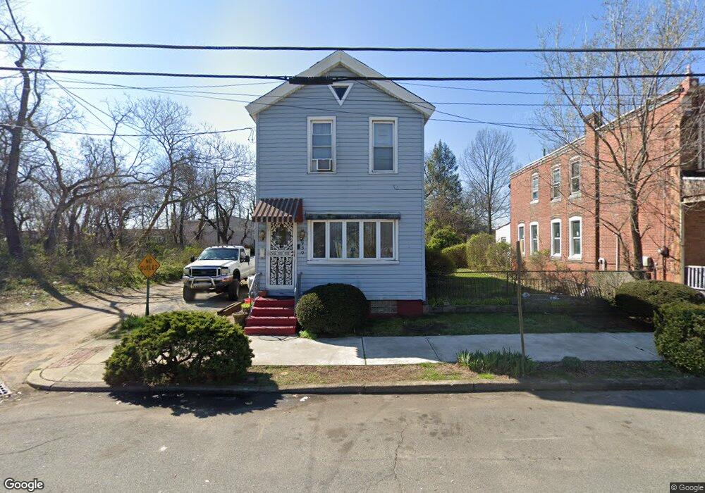 930 Chelton Ave, Camden, NJ 08104 - photo 1