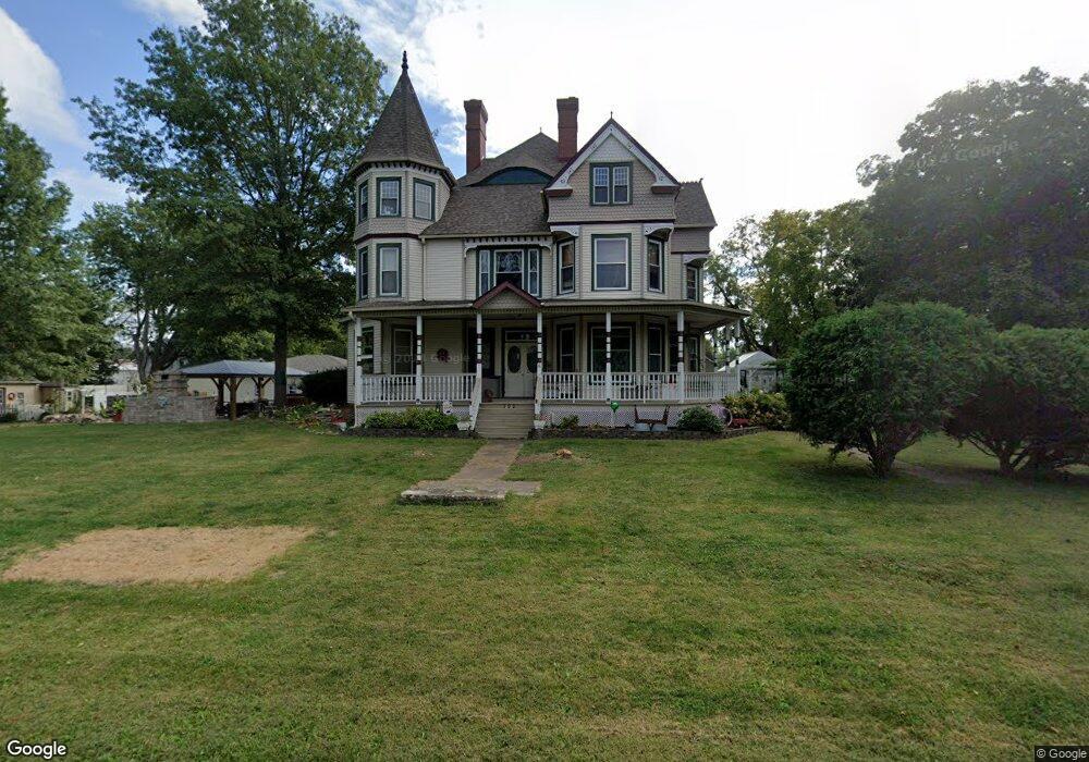 302 High St, Nichols, IA 52766 - photo 1