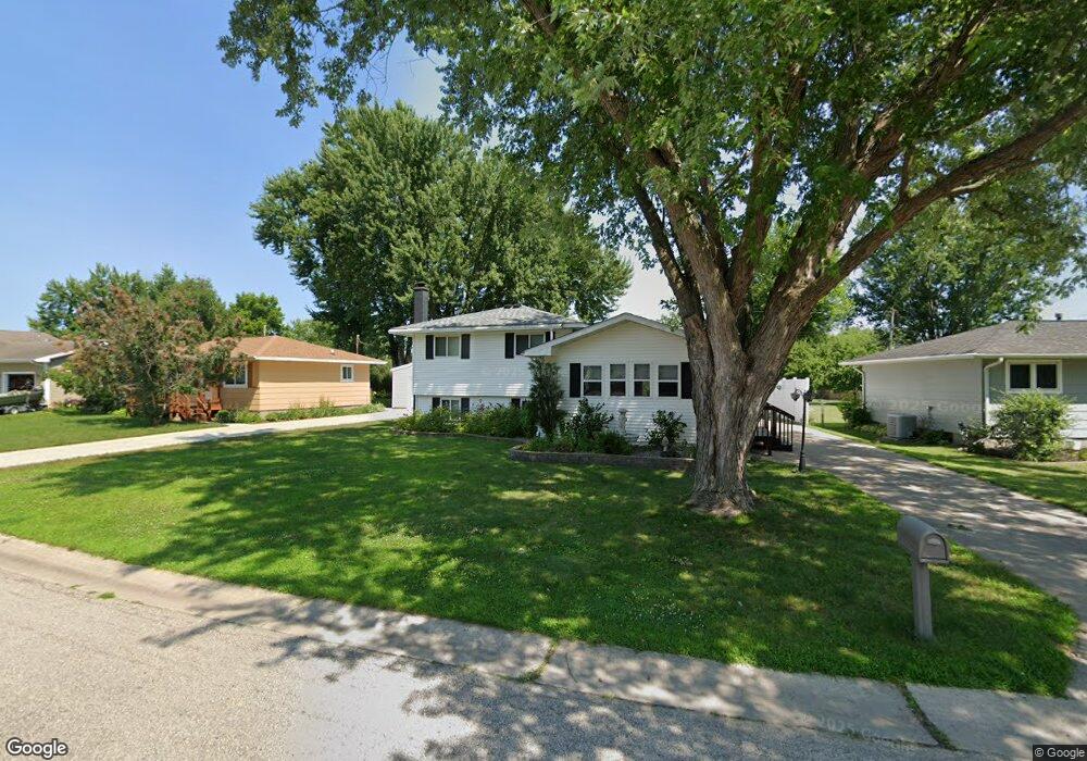 1005 Willow St, La Crescent, MN 55947 - photo 1