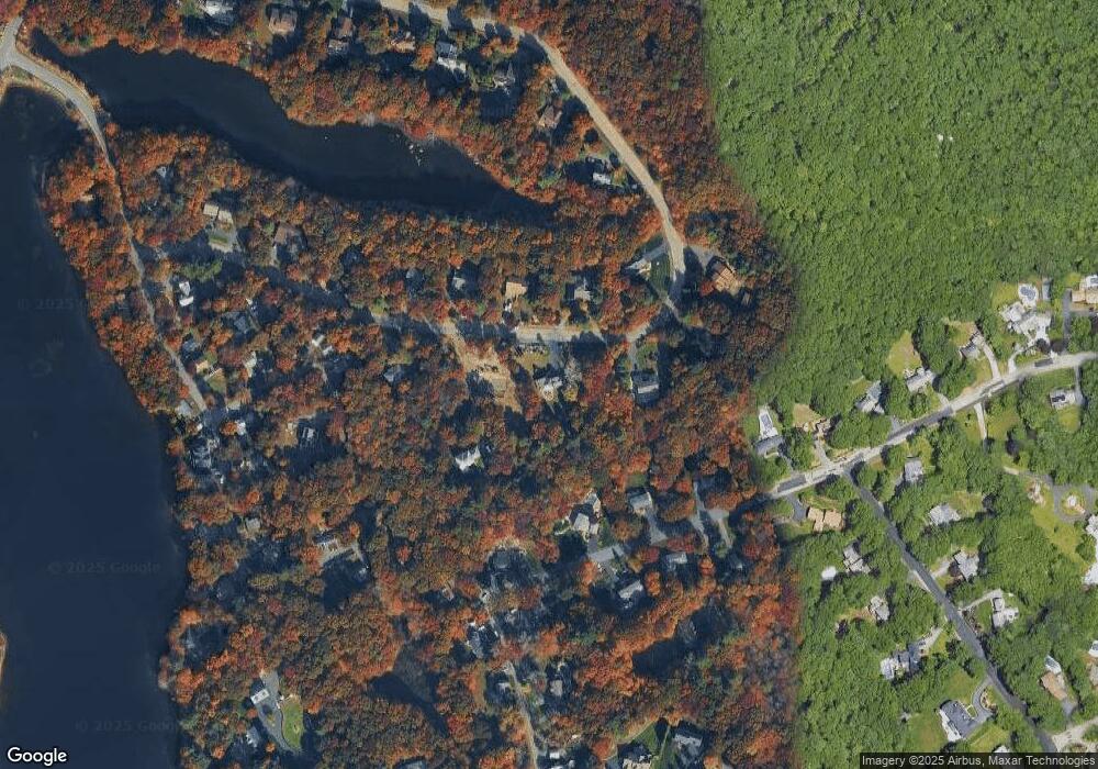 101 Palisades Cir, Stoughton, MA 02072 - photo 1