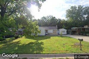 520 Wickham Rd, Manhattan, KS 66502