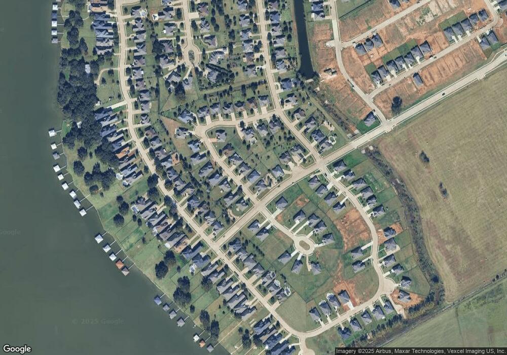 425 River Bank Ln, Granbury, TX 76049 - photo 1