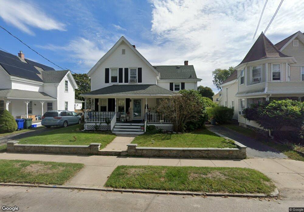 46 Moss St, Pawcatuck, CT 06379 - photo 1