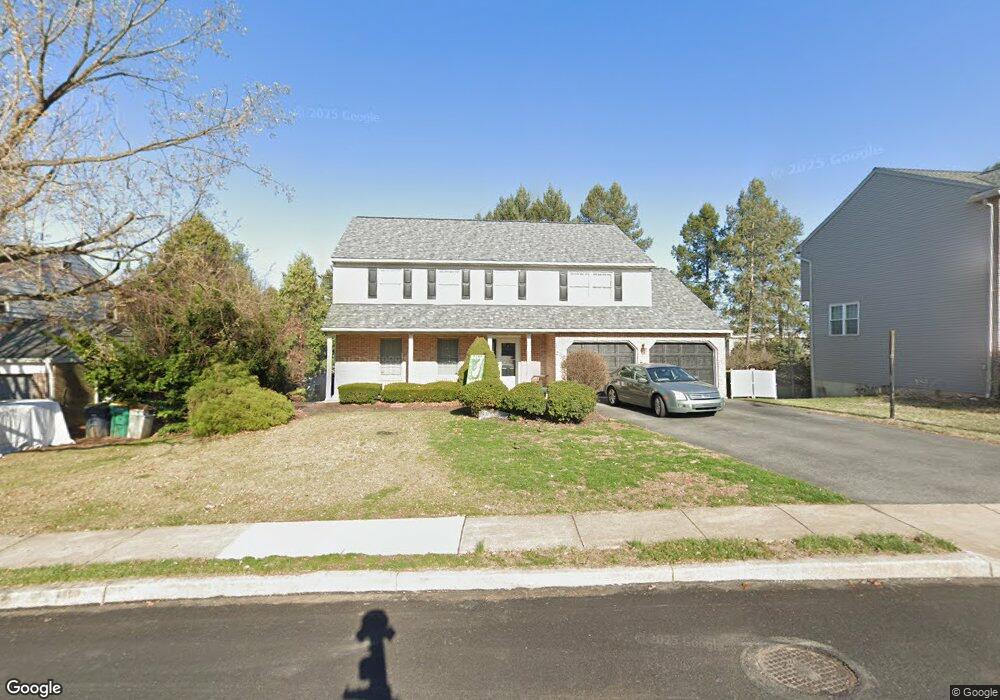 2119 Bressler Dr, Reading, PA 19610 - photo 1