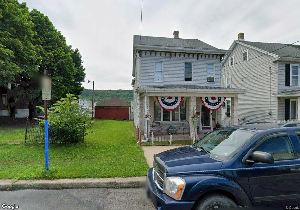 432 E Union St, Tamaqua, PA 18252 - photo 1