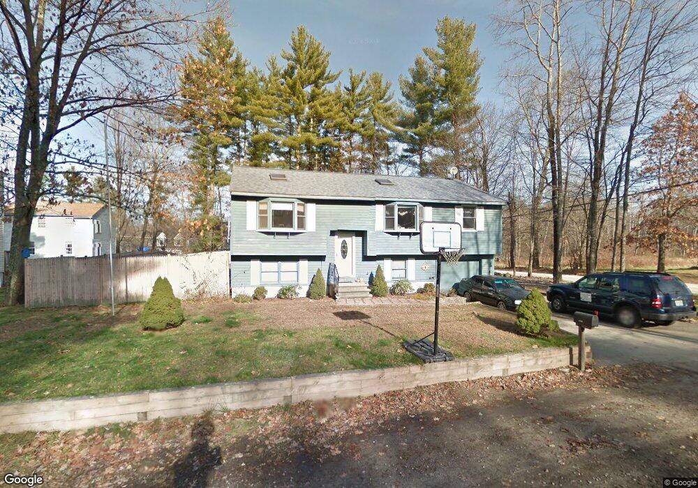 1 Longa Rd, MerriMacK, NH 03054 - photo 1