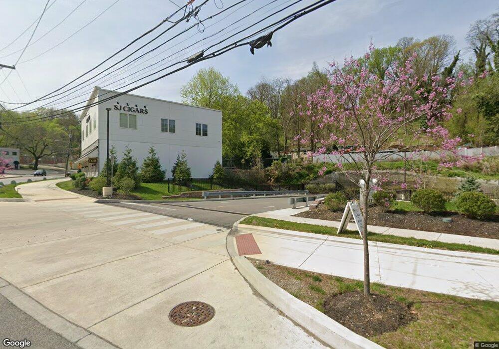 221 Rock Hill Rd, Bala Cynwyd, PA 19004 - photo 1