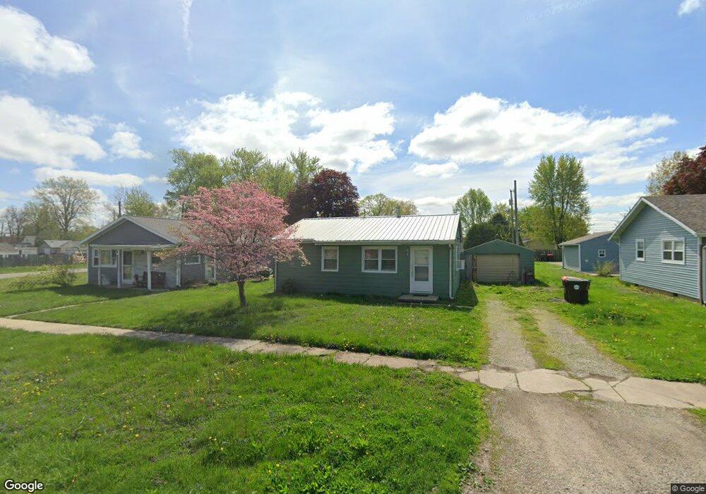 1320 N Ottawa St, Lincoln, IL 62656 - photo 1