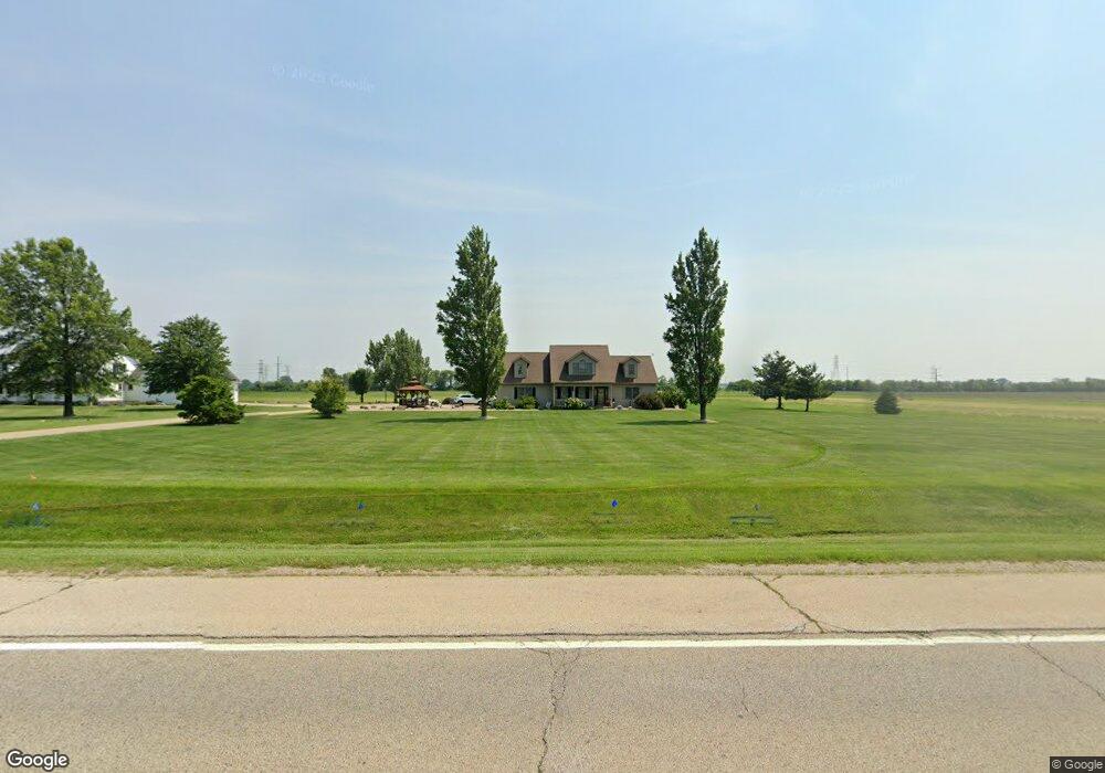 10206 W Farmington Rd, Hanna City, IL 61536 - photo 1