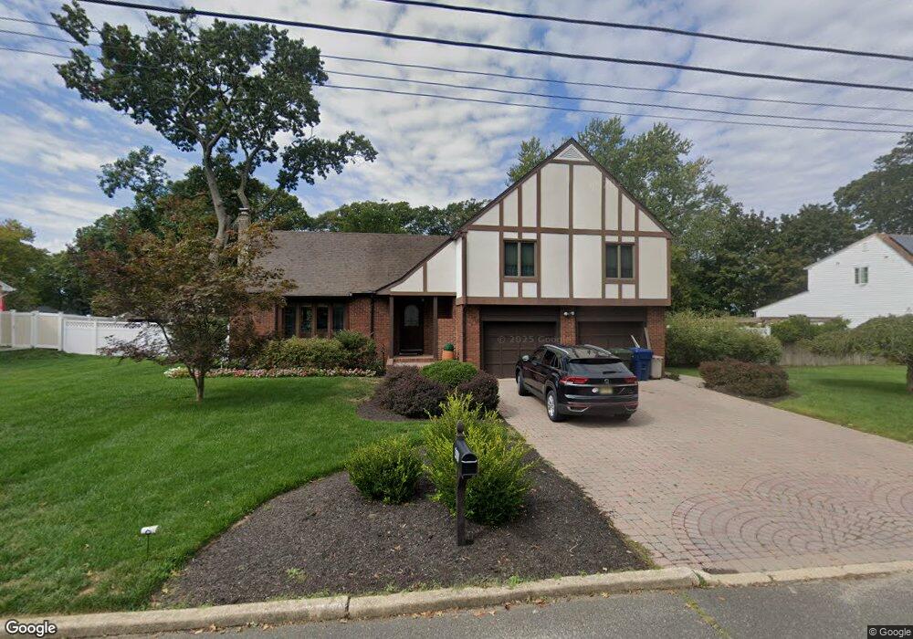 2010 Linden St, Oakhurst, NJ 07755 - photo 1