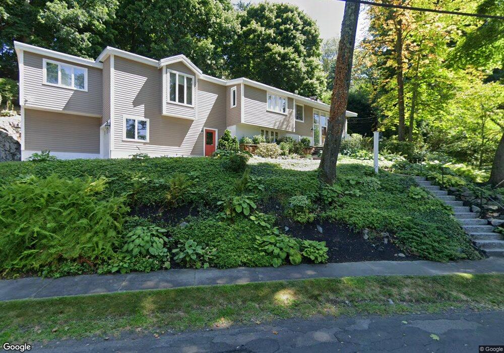 16 Marshall Rd unit 1, Winchester, MA 01890 - photo 1